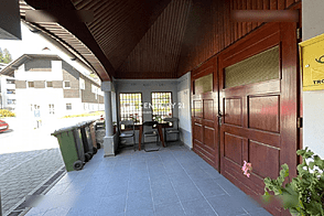 Продажа, дом с террасами: PREVALJE, 247,9 м2