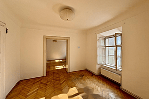 4-комнатная квартира в центре Новой Любляны