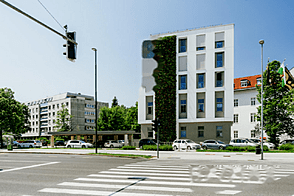 Квартира, расположенная в центре, на Полянской улице.