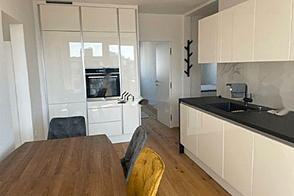 Квартира с 3,5 комнатами в районе Бежиград