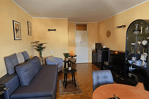 Трехкомнатная квартира в Ново Брдо.