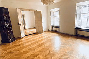 Линхартова Квартира с тремя комнатами