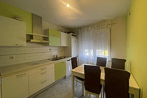 Квартира с двумя комнатами в Сежане