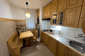 Квартира с четырьмя комнатами в ЛЮБ. МОШТЕ.