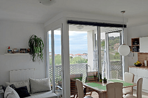 Квартира с тремя комнатами в Изоле