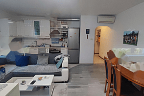 Трёхкомнатная квартира Сечовле