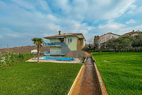 Квартира в Верхних Шкофиях