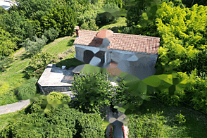 Дом с видом на Бернардин.