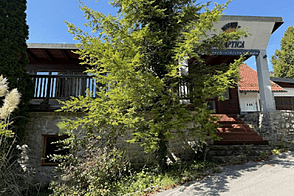 Дом Брежье с коммерческими площадями