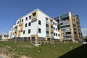 Жилая площадь с тремя комнатами, расположенная в Бежиграде.