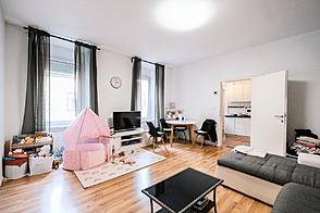 Трёхкомнатная квартира в Ново Поляне