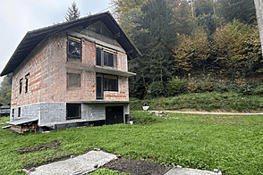 Залог на дом, две квартиры