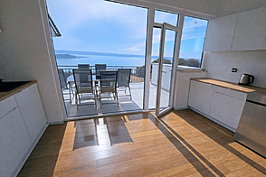 Квартира с тремя комнатами в Портороже