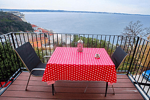 Квартира с четырьмя комнатами в Пиране