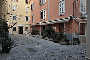 Квартира с двумя комнатами в Пиране