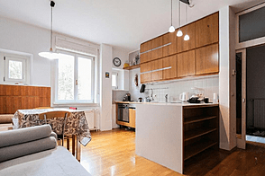 Квартира с тремя комнатами, Бежиград