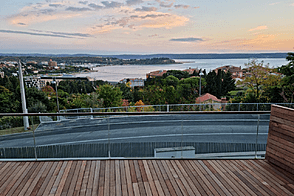 Квартира с тремя комнатами на Белокришке 6