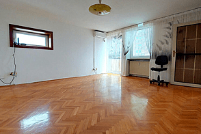 Трёхкомнатная квартира, расположенная на улице Линхартова.