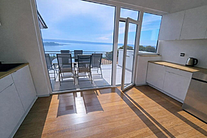 Трехкомнатная квартира порторош