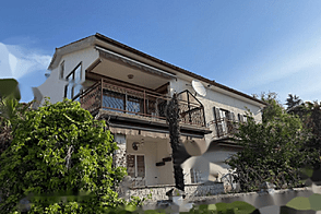 Квартира, из окон которой открывается вид на море