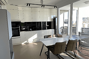 Квартира с двумя комнатами в Изоле