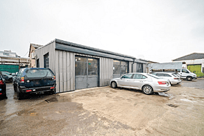 Квартира в районе Бежиград предназначена для офисных нужд.