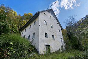 Дом среди природных красот