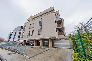 Квартира с четырьмя комнатами в районе Дравле