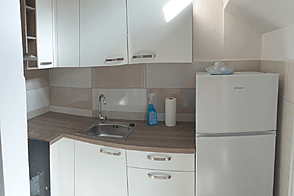 Апартаменты, Небольшая Шишка