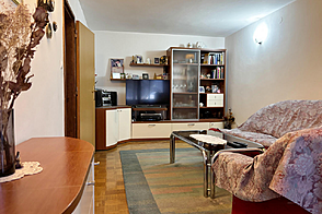 Квартира Шишка с тремя комнатами