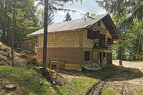 Жилище, Печаль.